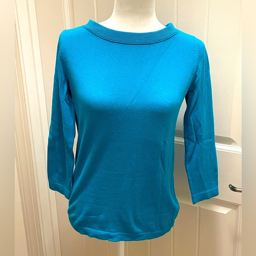 Turquoise Loft round neck sweater. 3/4 length sleeves. Size XS.